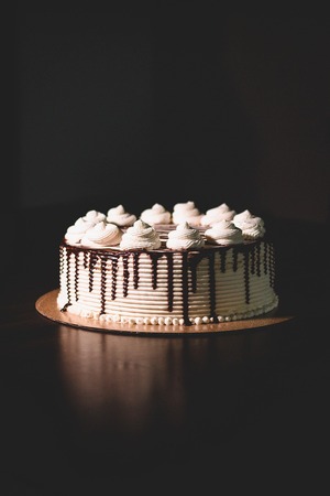 特色地方食品开发与供应